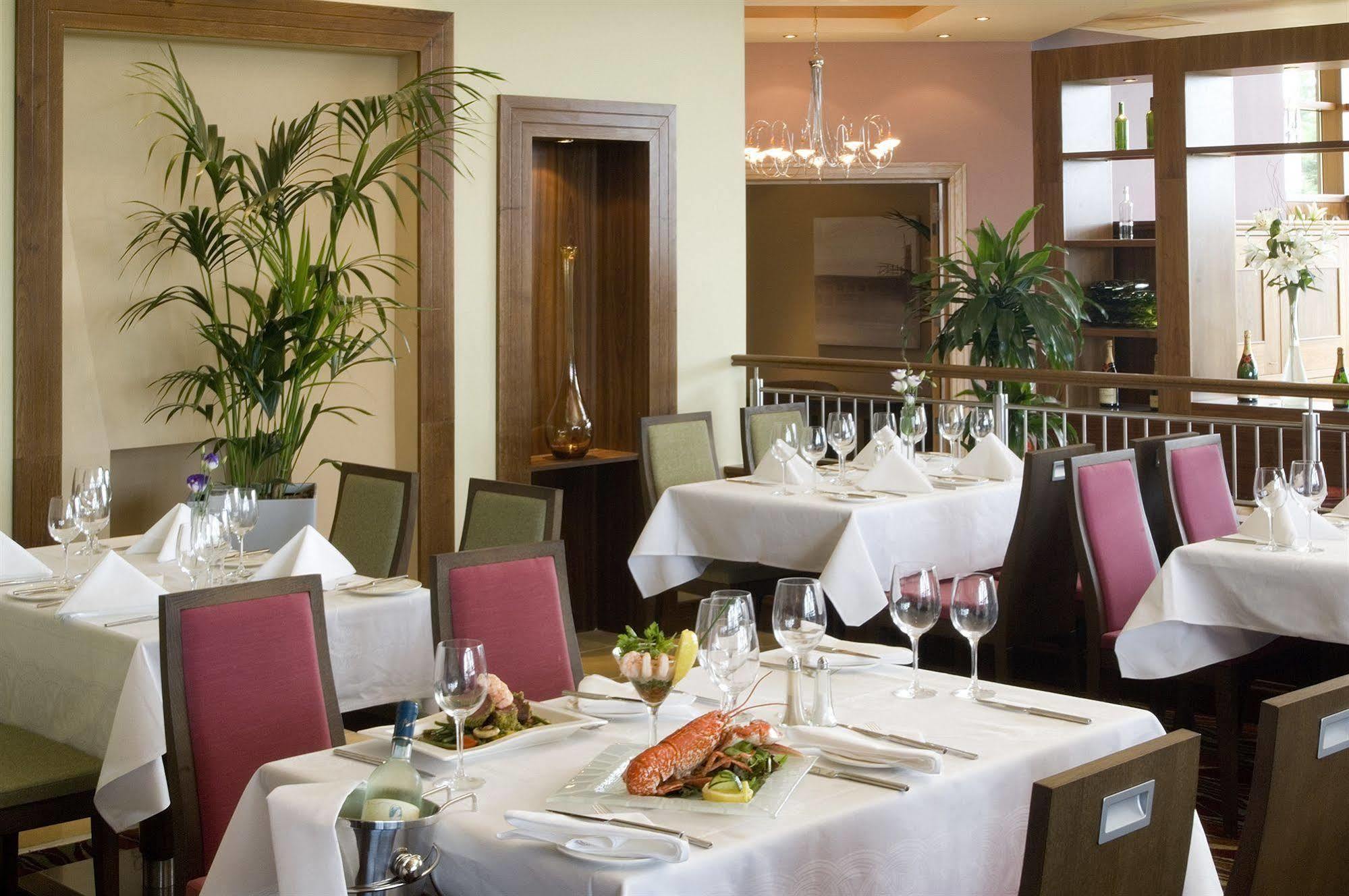 Self Catering Lodges At The Blarney Hotel & Golf Resort Restaurang bild